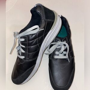 SAS Men's Shoes Venture Lace Up Sneakers Black 11 1/2 S EUC Leather $215